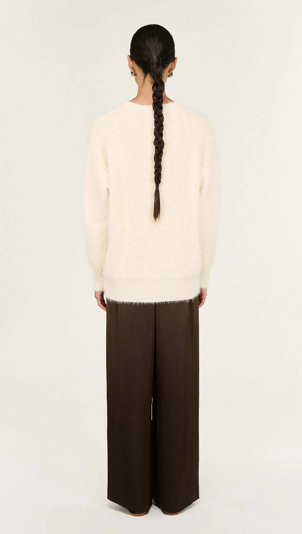 Noa Fluffy Oversized Jumper Cream