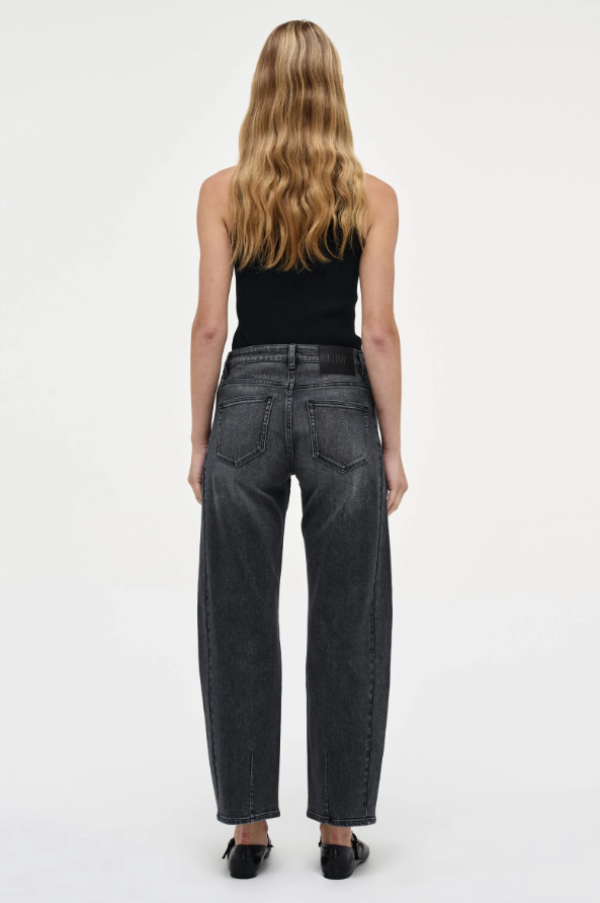 Amber Barrel Washed Black
