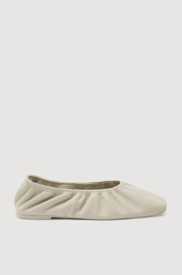 Marion Leather Ballet Flat Taupe