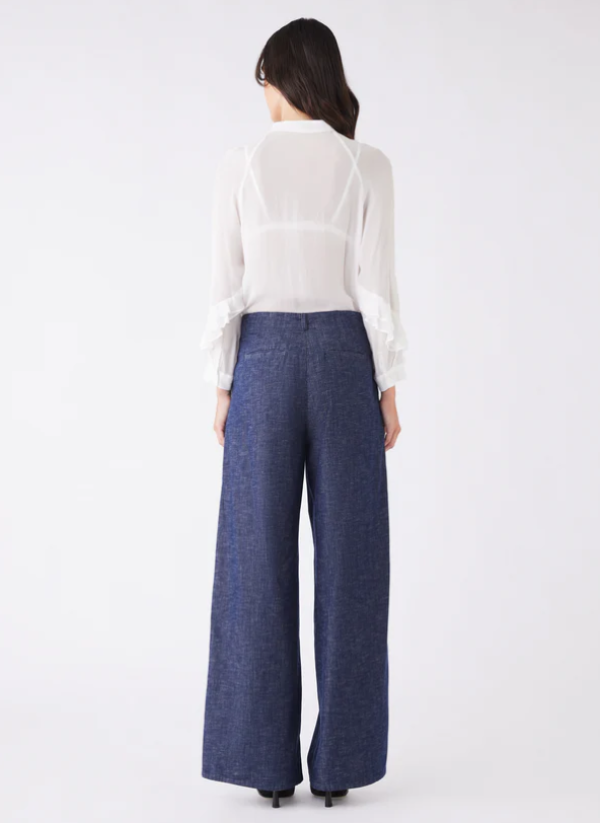 Bloom Ruffle Shirt Ivory