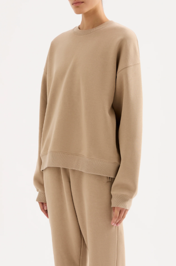 Carter Classic Sweat Mocha