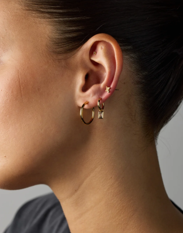 Delilah Medium Hoop Gold