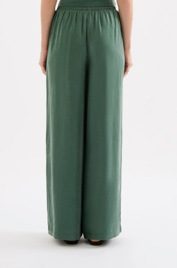 Leon Cupro Pant Emerald