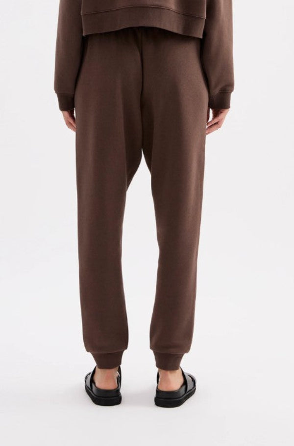 Carter Classic Track Pant Chocolate