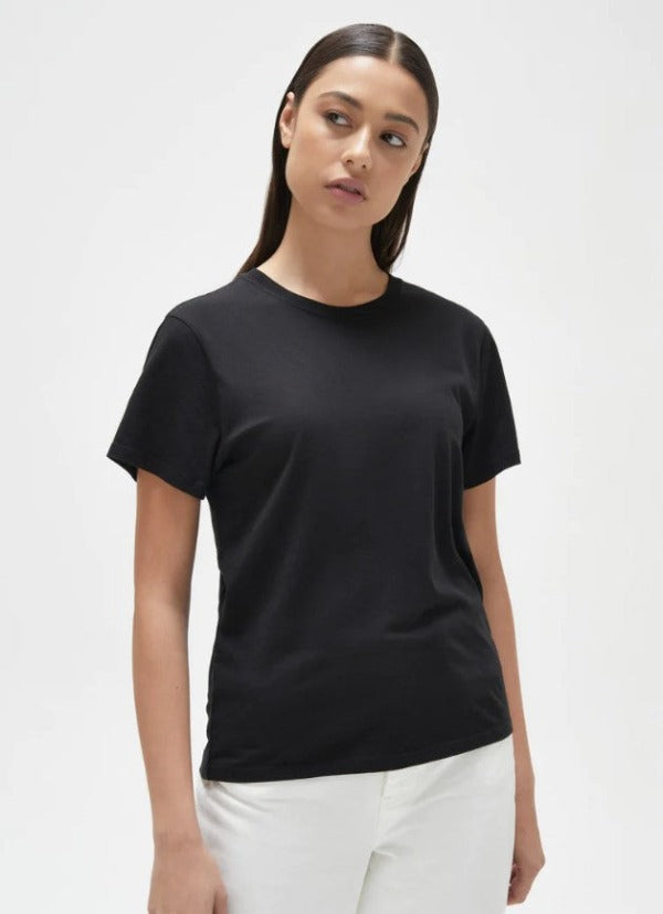 Assembly Label Slim Tee True Black