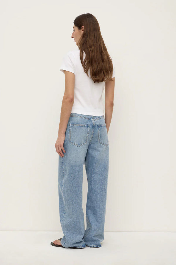 Low Curve Mid Rise Jean Indigo Fade