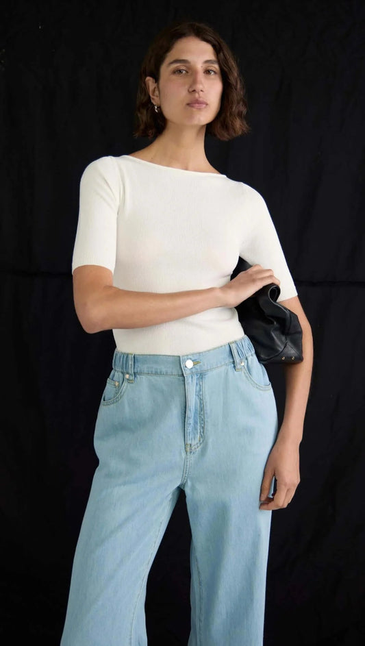 Amelia Chambray Jeans Light Wash Blue