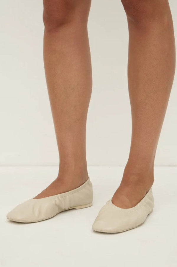 Marion Leather Ballet Flat Taupe