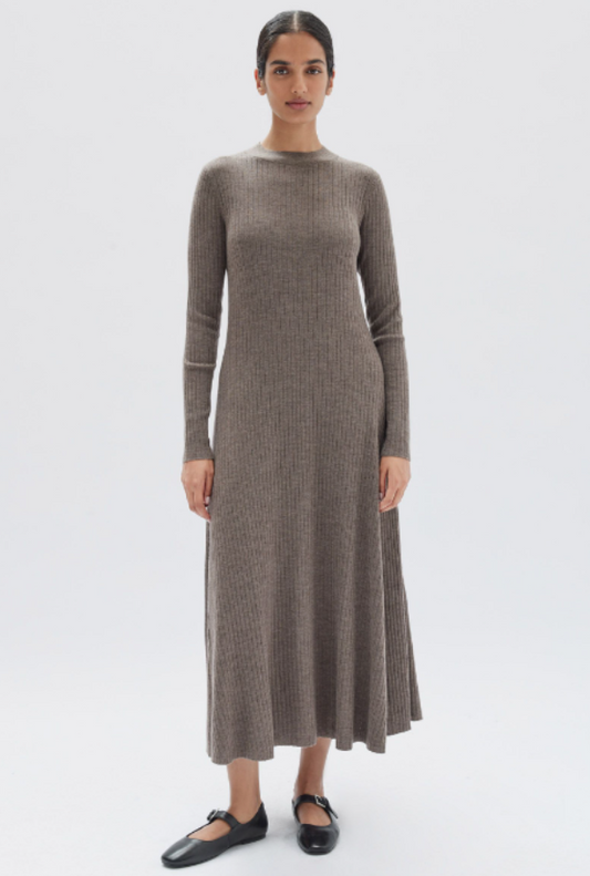 Assembly Label Mia Long Sleeve Dress Nougat