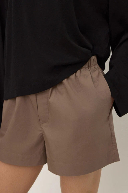 Micha Poplin Short Dark Sand 