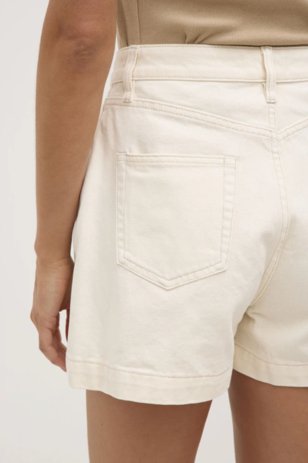 Boxy Denim Short Ecru
