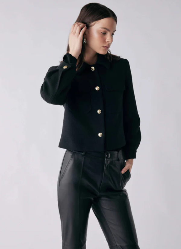 Capture Jacket Black | Coyote Boutique