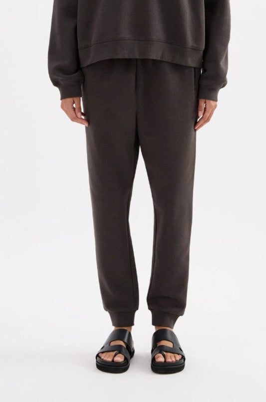 Carter Classic Track Pant Coal