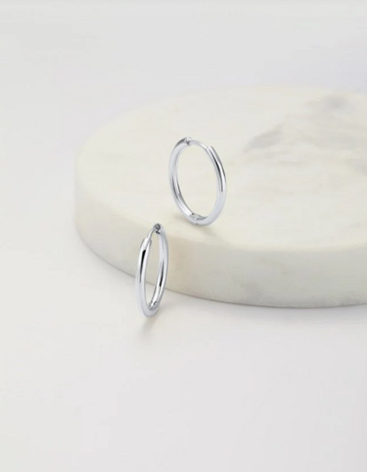 Delilah Medium Hoop Silver 