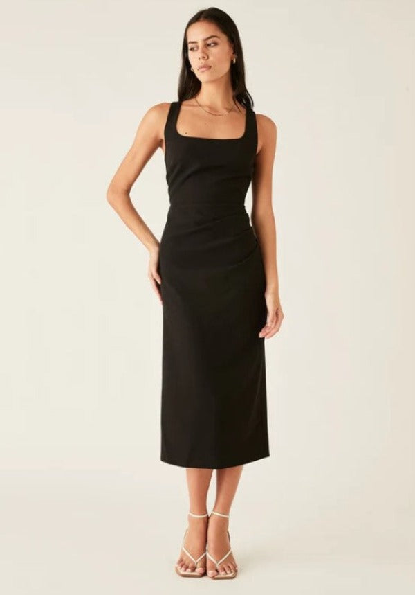 ESMAEE Linna Dress Black