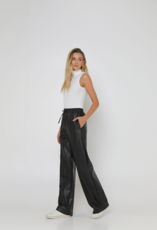 MADISON THE LABEL Tegan Pants Black PU