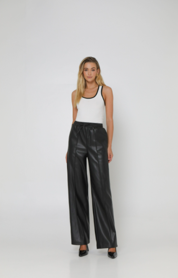 MADISON THE LABEL Tegan Pants Black PU