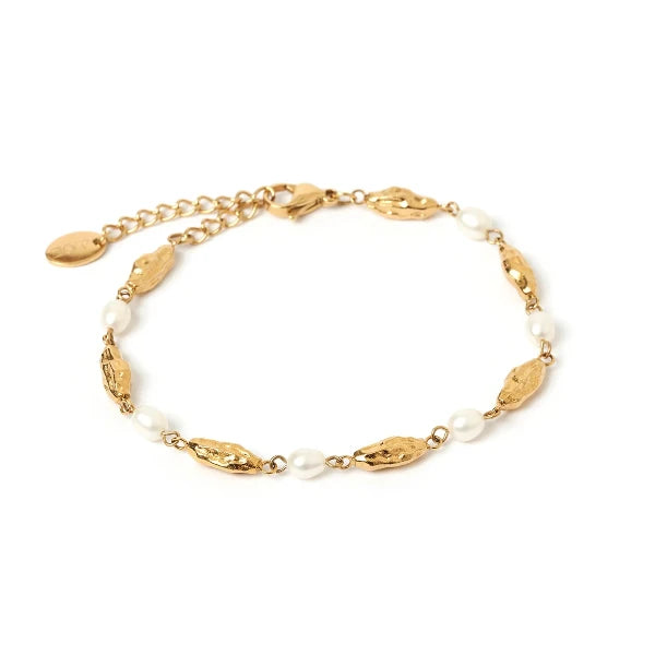 Mimi Pearl and Gold Bracelet