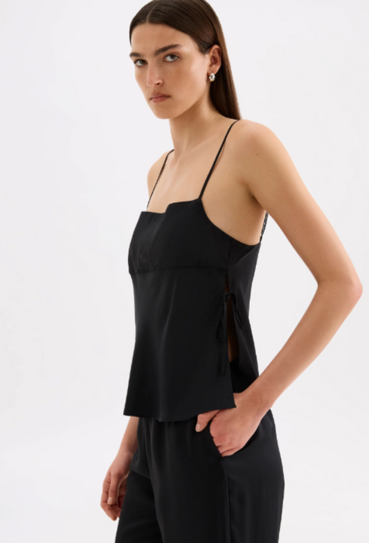 Jaslynn Tencel Top Black
