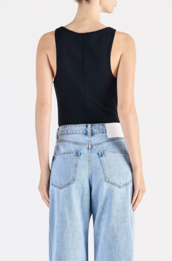 Organic stretch cotton jersey
Figure hugging silhouette
Thin straps
Scoop neckline
The Organic 90s Singlet is made from a lightweight organic cotton jersey, which has a soft, breathable hand feel. The silhouette is a classic slim fitting tank finishing on the hips. Features include thin straps and low scoop neckline.


NU27012