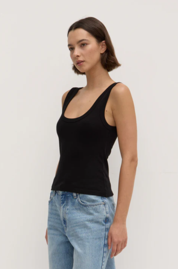 Paulina  Scoop Tank Black