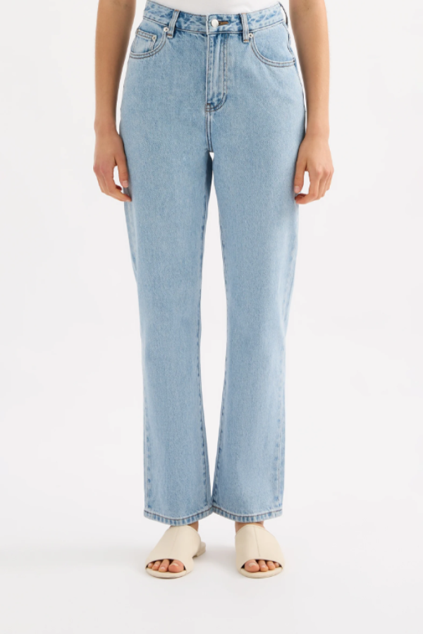 Organic Straight Leg Jean 90s Blue Wash