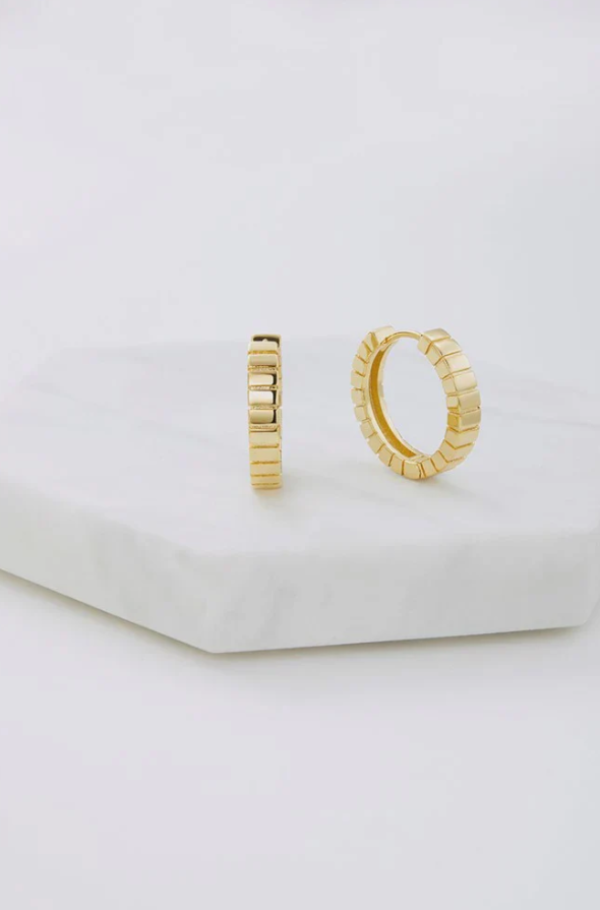 Willow Hoop Gold
